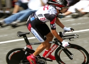 PG电子APP-足球与赛道的交响，多特蒙德东瀛突围，佩德里驶入F1争冠快车道