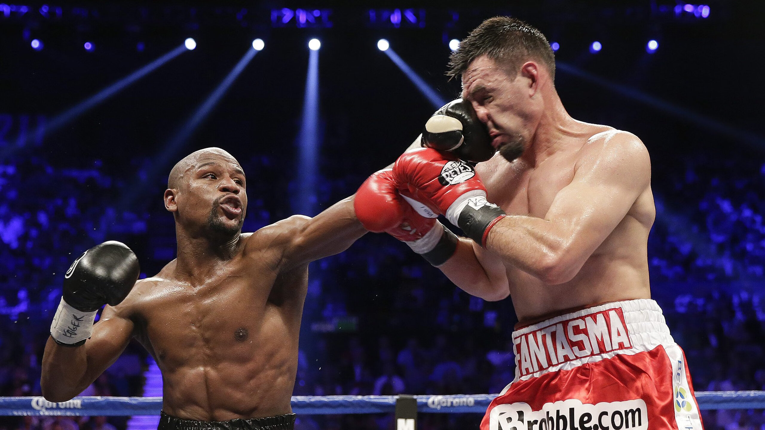 基耶萨一锤定音，奥地利战术革新打穿乌拉圭防线