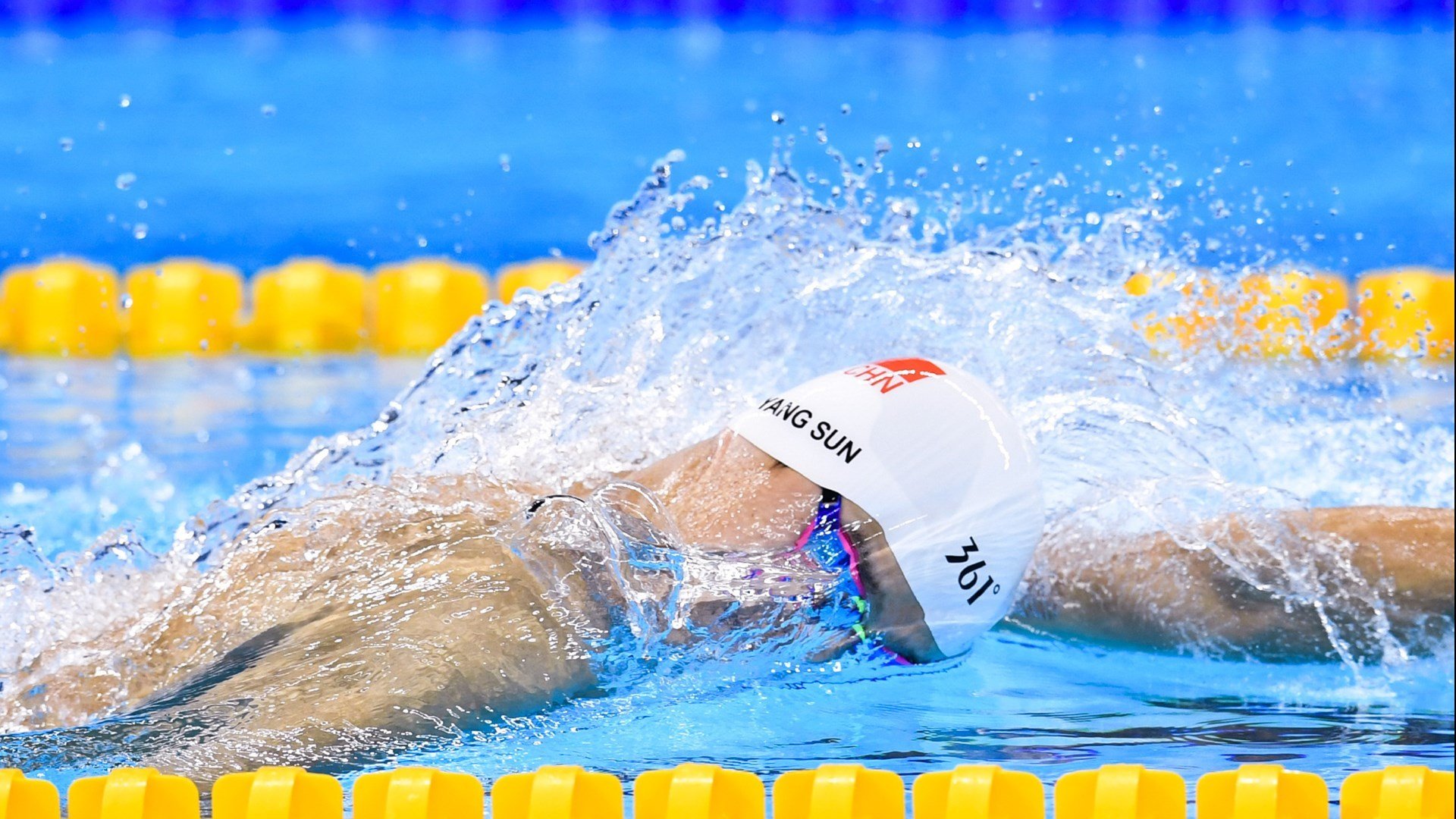 从美网硬地到戴维斯杯红土，纳达尔关键制胜的传奇密码